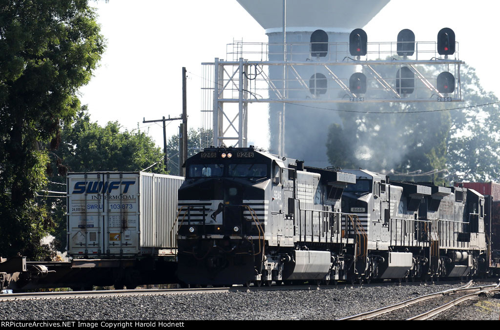 NS 9246 leads train 13R past train 214 